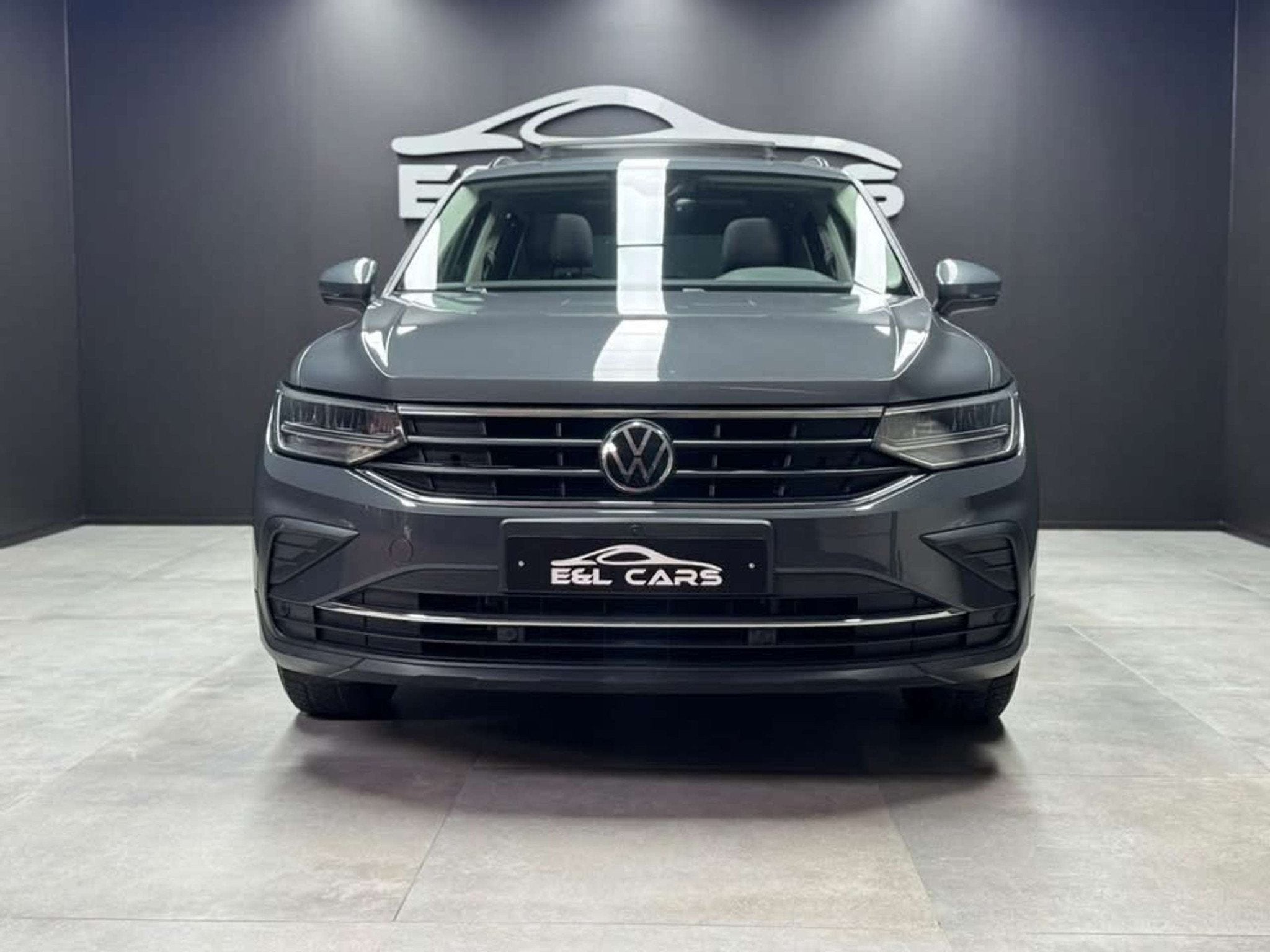 Volkswagen Tiguan Tiguan 1.5 TSI DSG *12 mois de garantie*, Argent ou Gris, Achat, Entreprise, 5 portes