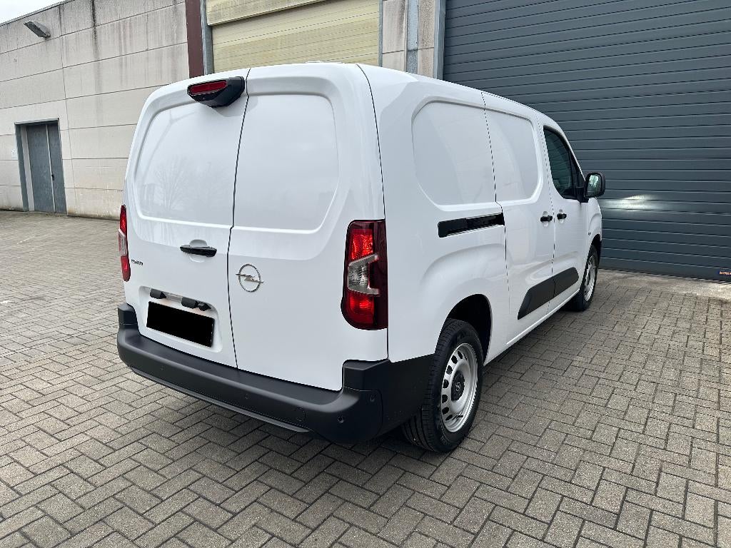 Opel Combo L2H1 Automatic 130HP | Louer 607 €/m | Carplay, Autos, Achat, Euro 6, Entreprise, Entretenue par le concessionnaire