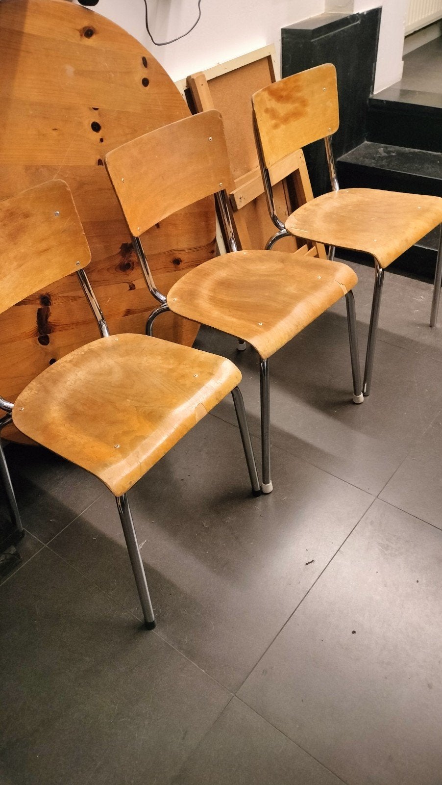 vintage buizenframe schoolstoelen., Ophalen
