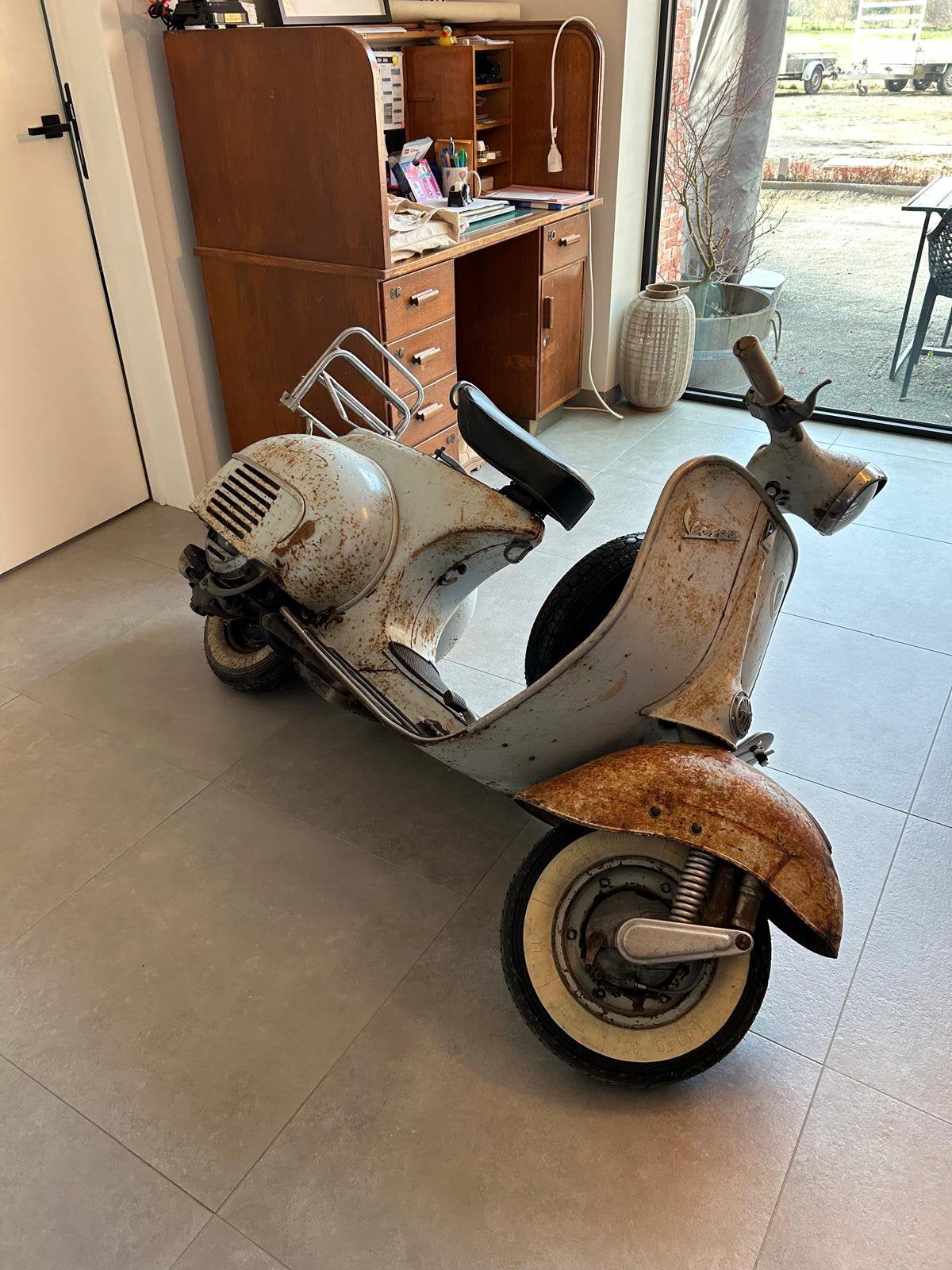 Vespa VNB 1965, Motoren