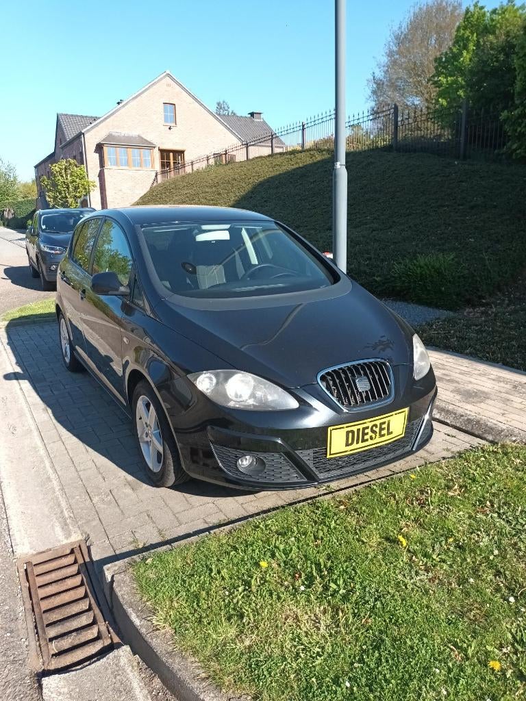 Seat Altea 1600 Diesel. Année Mars 2012. A saisir., Euro 5, Achat, Boîte manuelle, 5 portes