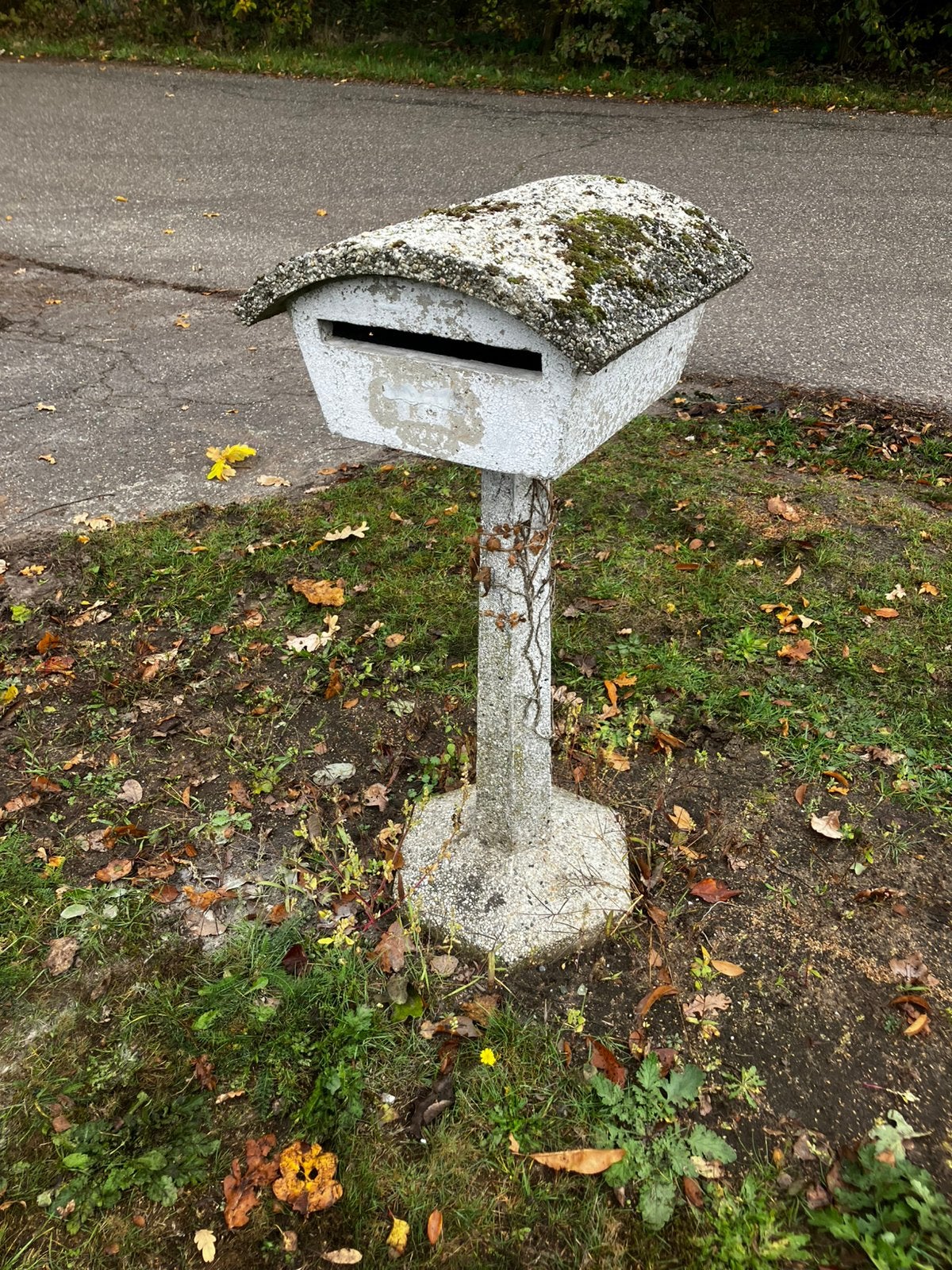 Brievenbus, Tuin en Terras, Ophalen, Gebruikt, Beton, Staande brievenbus