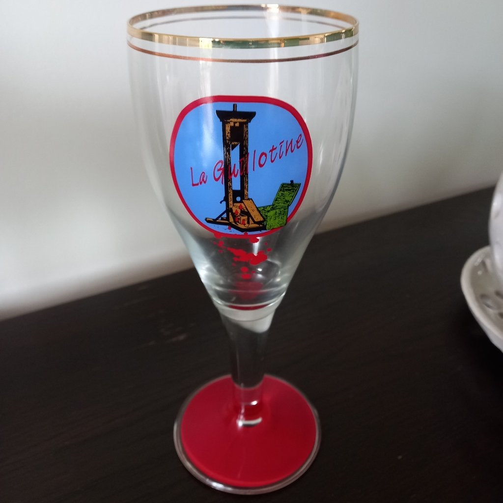 la guillotine bierglas, Ophalen