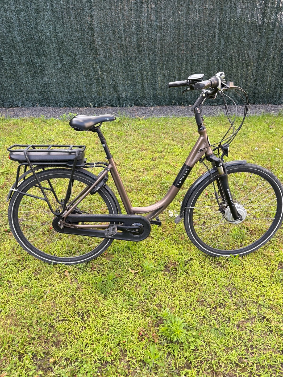 E bike Fongers  met werk aan versnellingen, Ophalen, Zo goed als nieuw