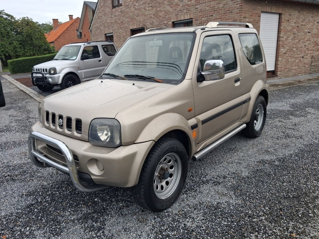 suzuki jimny #4x4# 1300cc benzine !!nieuwstaat!! 92 000km, Auto's, 4 zetels, Stof, Zwart, Bedrijf