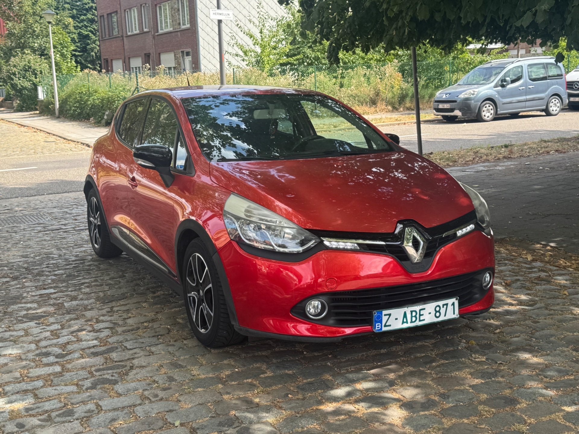 Renault Clio, Autos, Rouge, Euro 5, Achat, Entreprise