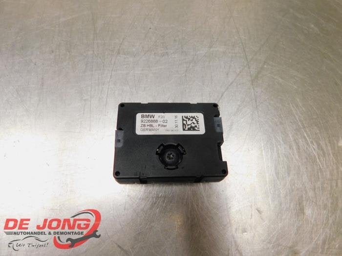 Antenne amplificateur d'un BMW 1-Serie, -, 3 mois de garantie, Utilisé, -
