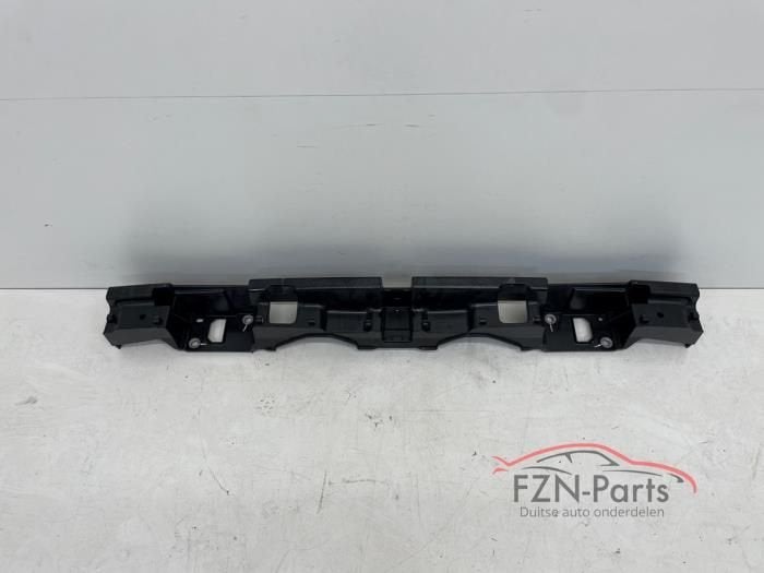 VW Transporter T6.1 bumpergeleider midden achter, Ophalen of Verzenden, Gebruikt, Achter, Bumper