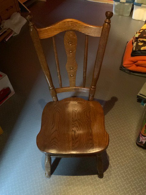 Vier stevige houten stoelen, Ophalen, Vier