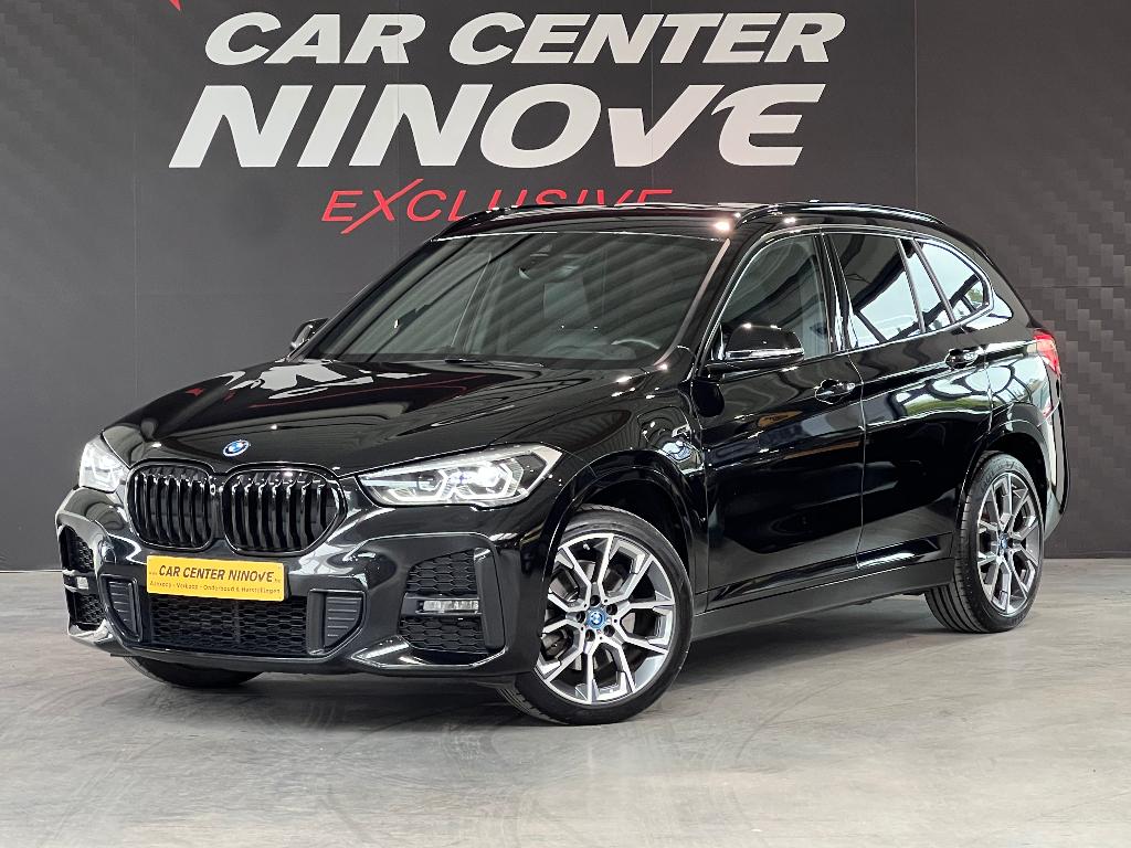 BMW X1 PHEV 1.5iA xDrive 25e OPF * M-Pack * Camera + PDC, Auto's, BMW, Bedrijf, Te koop, X1, 4x4, ABS, Achteruitrijcamera, Airbags