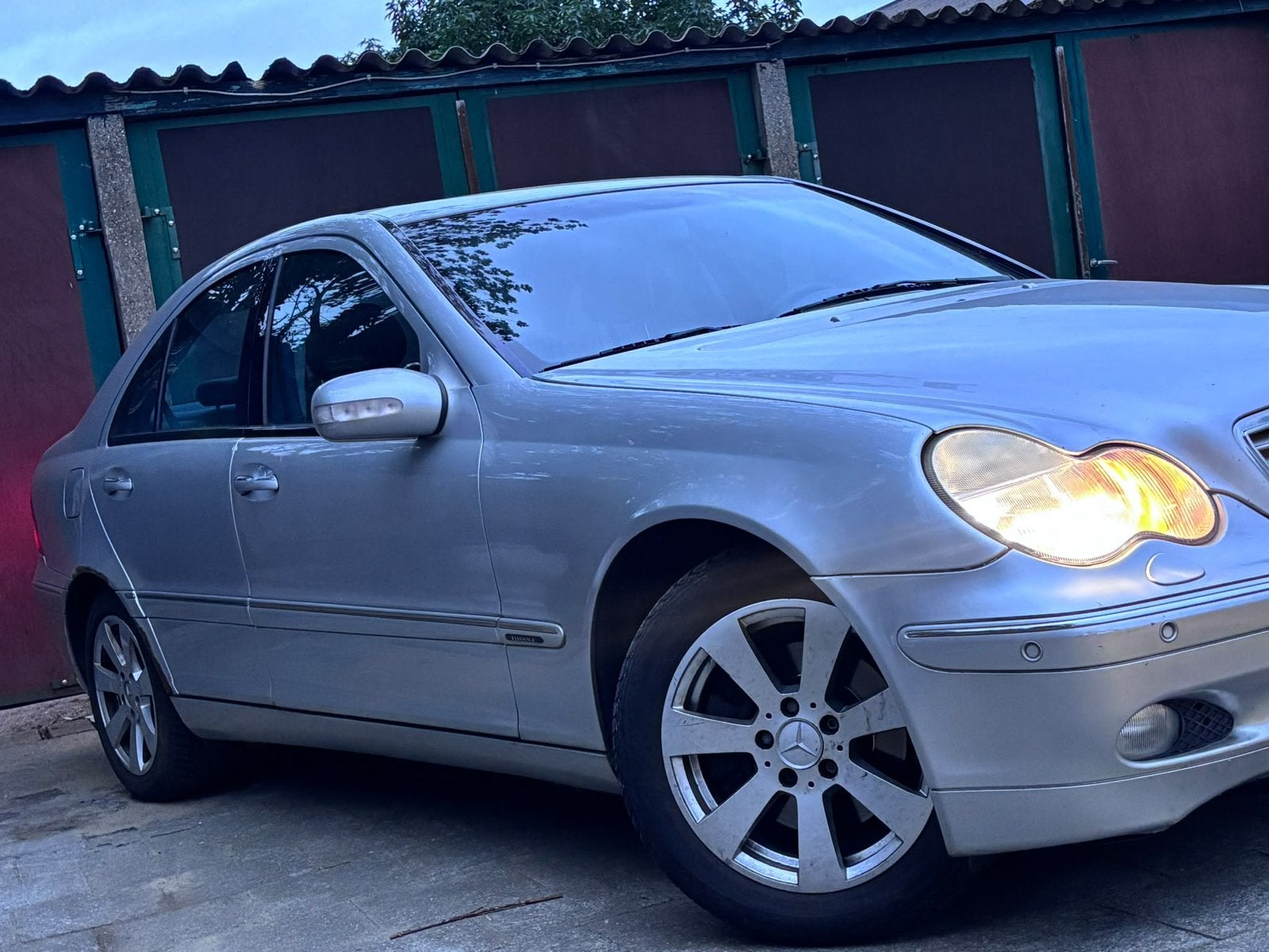 Mercedes c klasse elegance 2.0 benzine Automaat, Auto's, Automaat, Particulier, Euro 4, C-Klasse