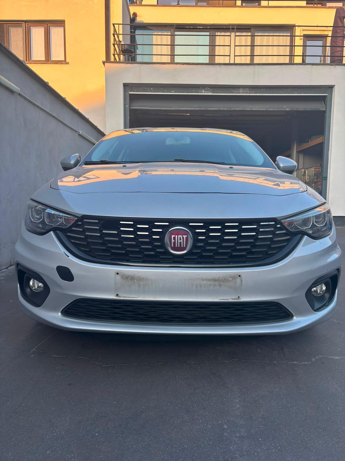 Fiat Tipo 1.6 D, Euro 6, 4 cilinders, 1600 cc, Bedrijf