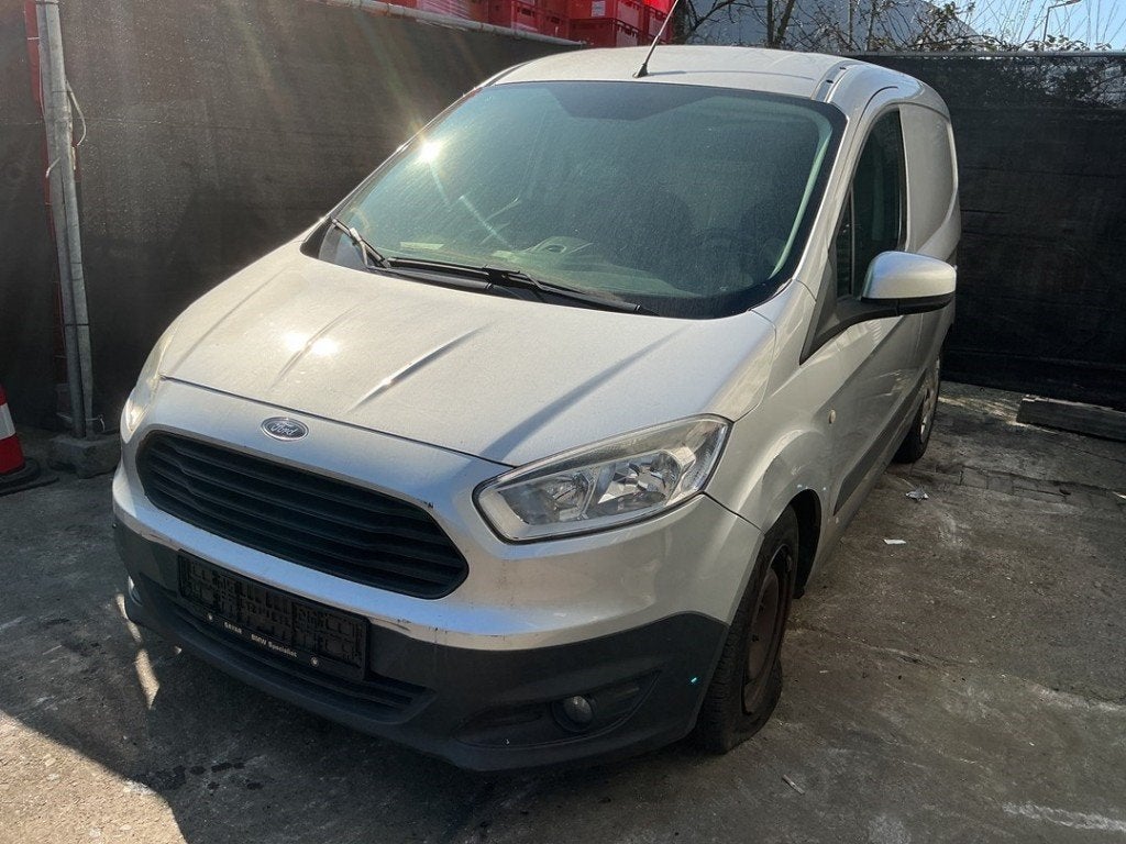 FUSEE AVANT GAUCHE Ford Transit Courier (01-2014/12-2023), Henry-Ford-Straße  1
50735  Köln, DE, Ford-Werke GmbH, Kunden@ford.com