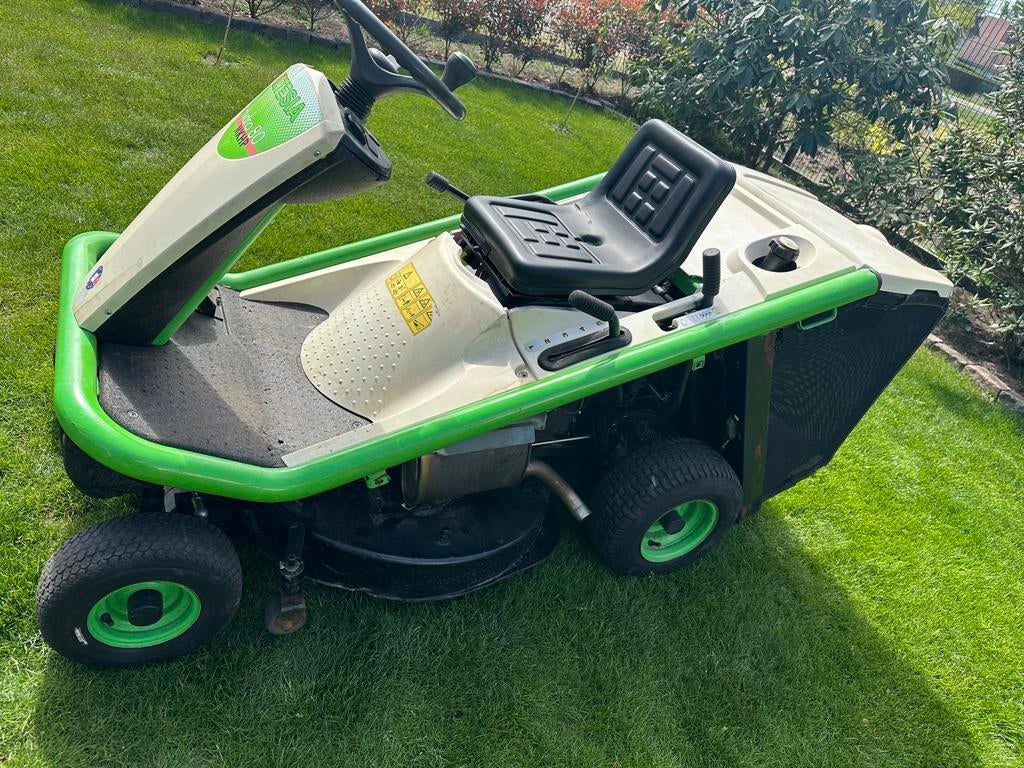 Zitmaaier Etesia Hydro 80 2018, Enlèvement