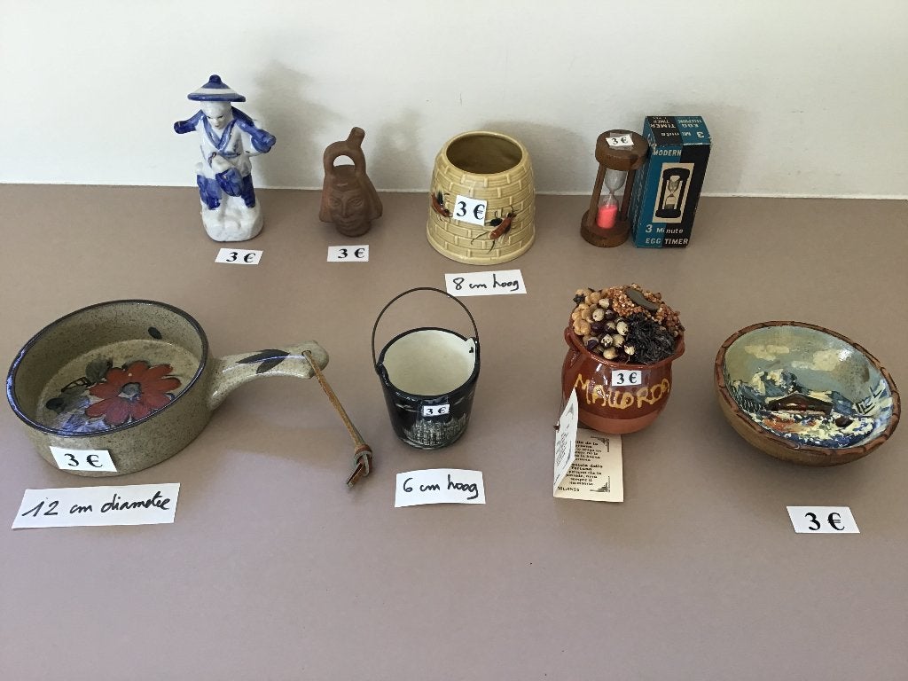 8 petits articles à 3 euros chacun, Antiquités & Art, Enlèvement ou Envoi