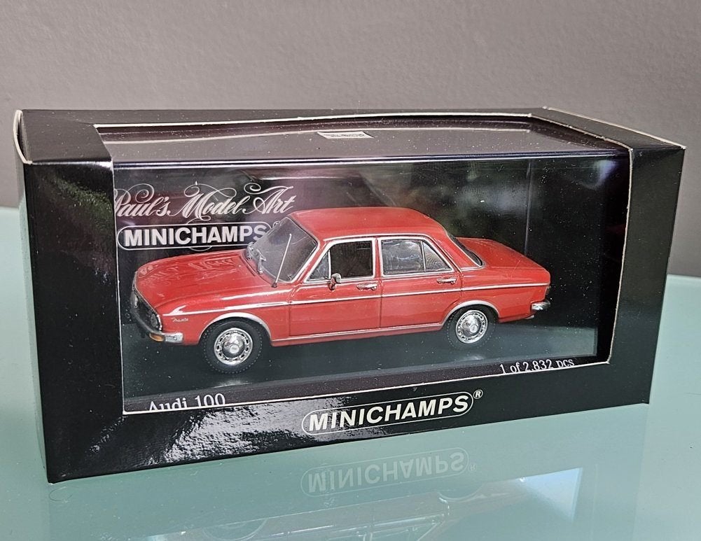 MINICHAMPS Model: AUDI 100 rood 1969-75 (1:43) Ref 430019100, Hobby en Vrije tijd, Modelauto's | 1:43, Ophalen of Verzenden, Nieuw