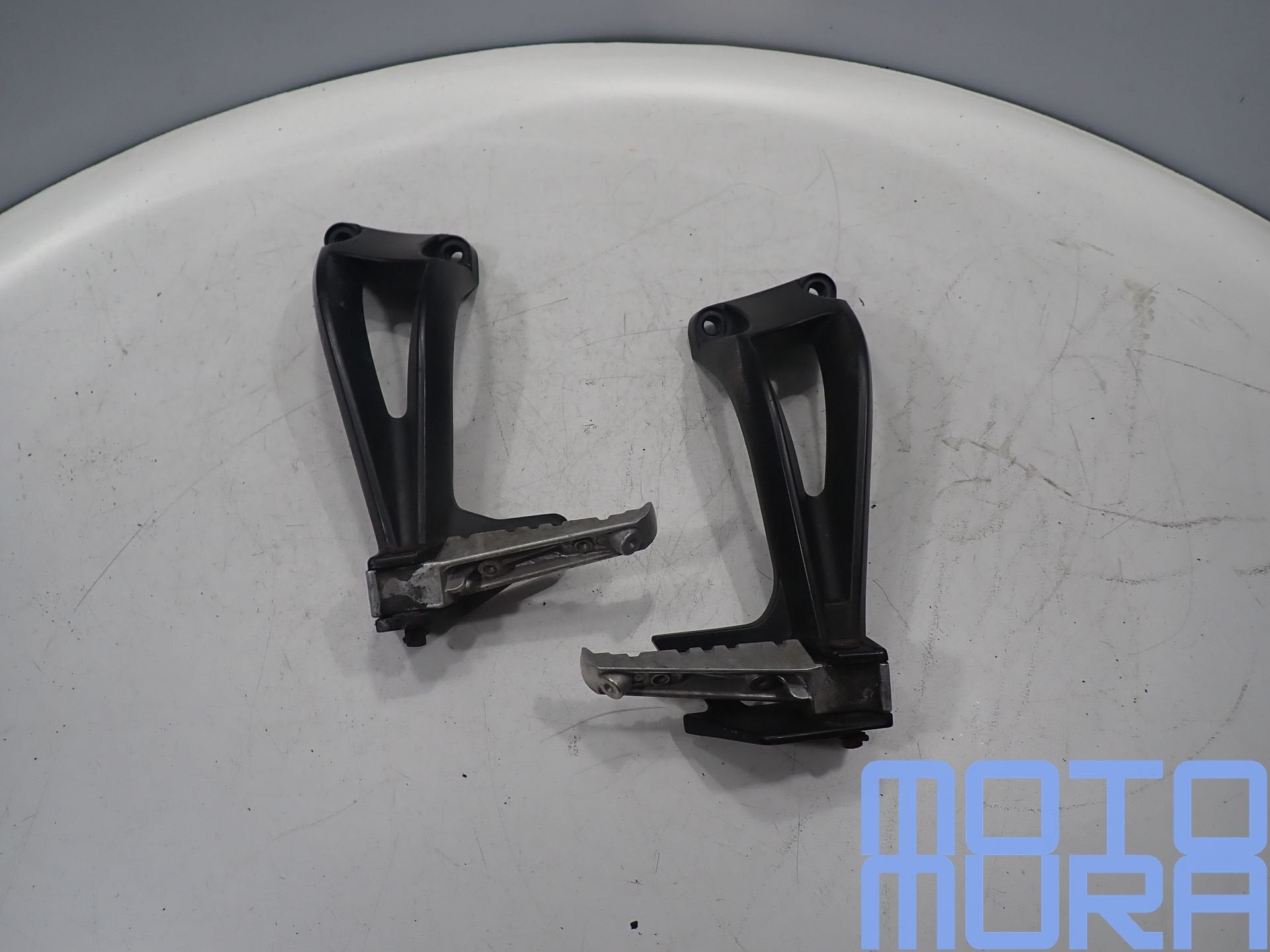 Yamaha FZ8 2011 - 2013 duo voetsteun duosteuntjes duosteun p, Motos, Pièces | Yamaha, -, Utilisé, -, -