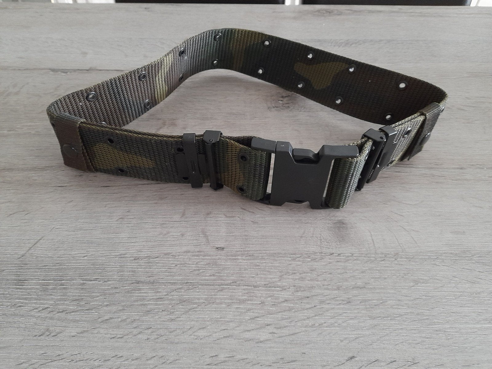 CEINTURON MILITAIRE, Enlèvement, Neuf, Ceinture