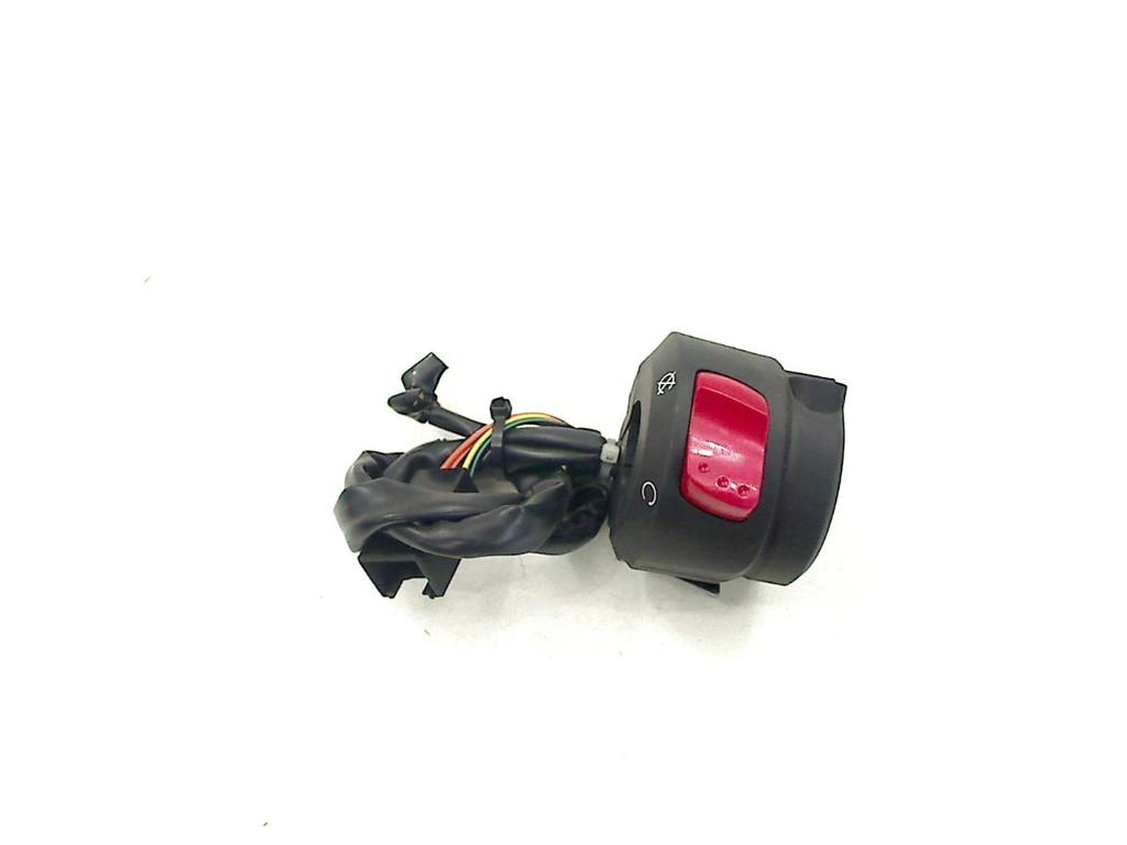 STUURSCHAKELAAR RECHTS Suzuki GW 250 Inazuma (01-1970/-), Motoren, Dhr. S. di Majo, Nieuw, Info@cama-motorparts.nl, P.J. Troelstraweg 8 8
3144 CX  MAASSLUIS, NL