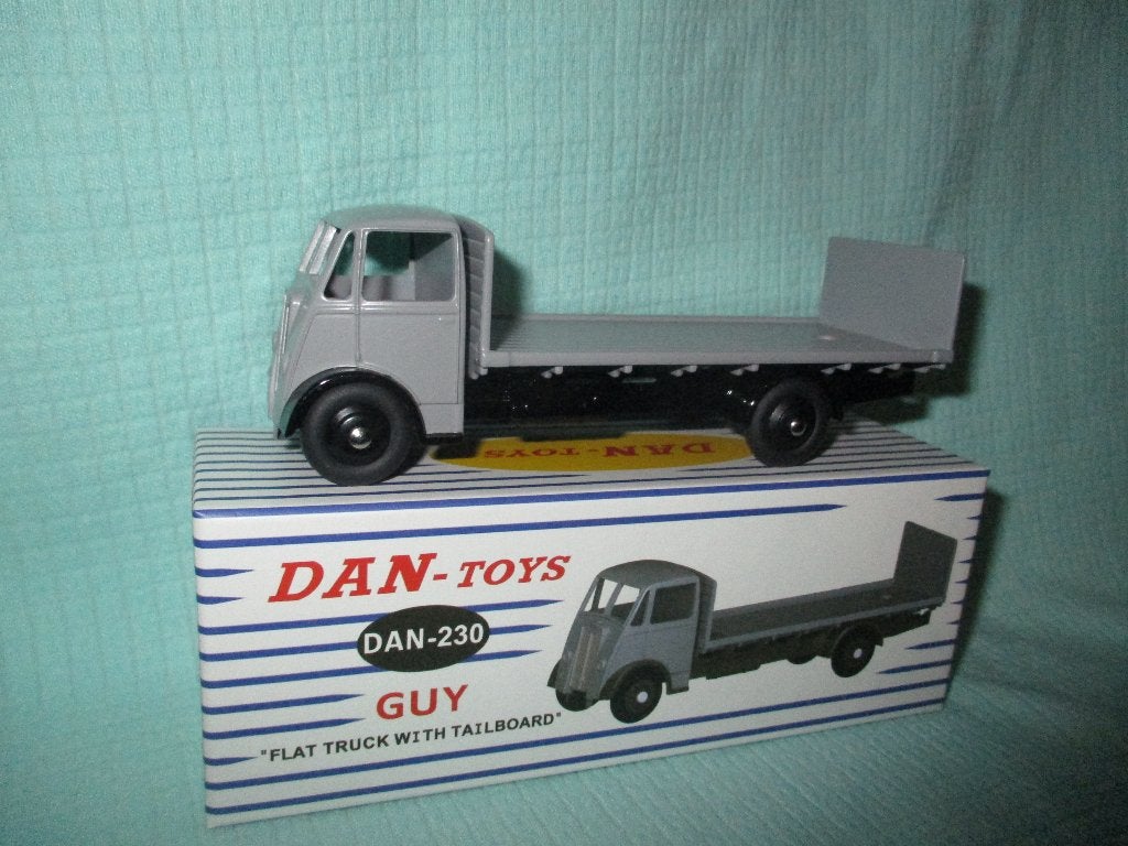 Dinky Dan-toys 230, Hobby & Loisirs créatifs, Enlèvement ou Envoi, Neuf, Bus ou Camion, Dinky Toys