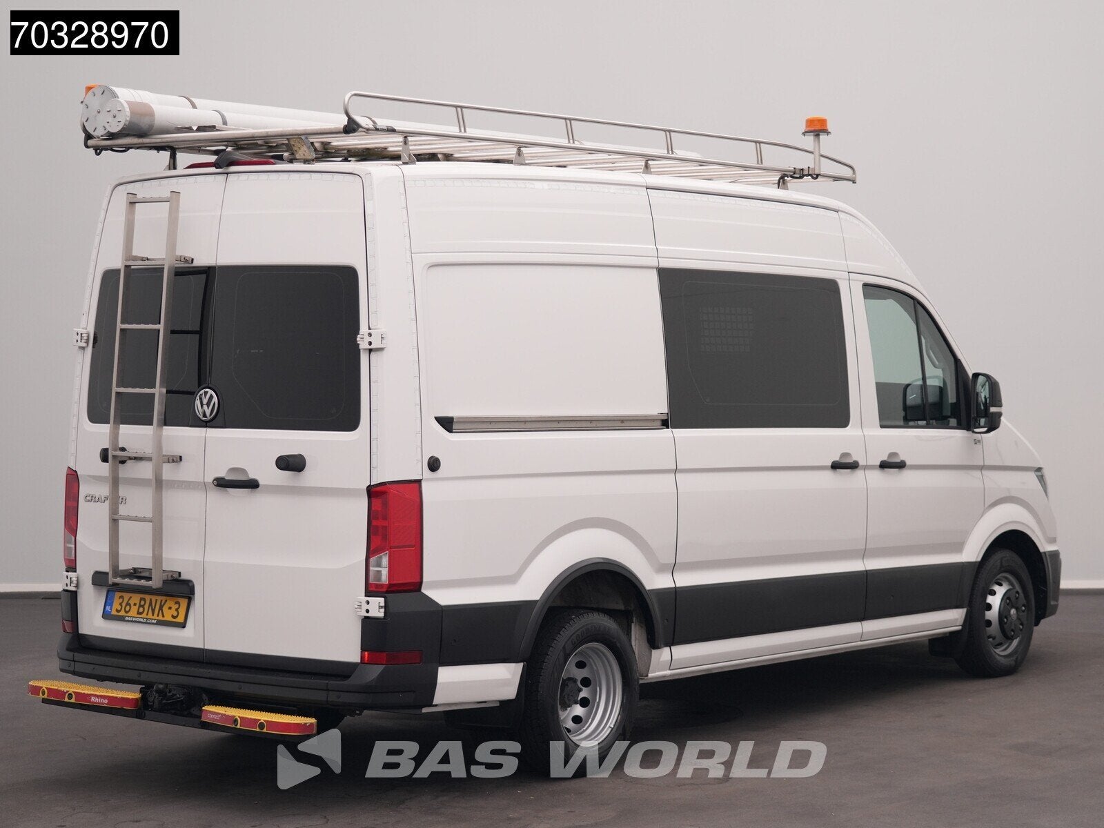 Volkswagen Crafter 177pk 50 Dubbellucht L3H3 Werkplaatsinric, Auto's, Stof, Gebruikt, Euro 6, 4 cilinders