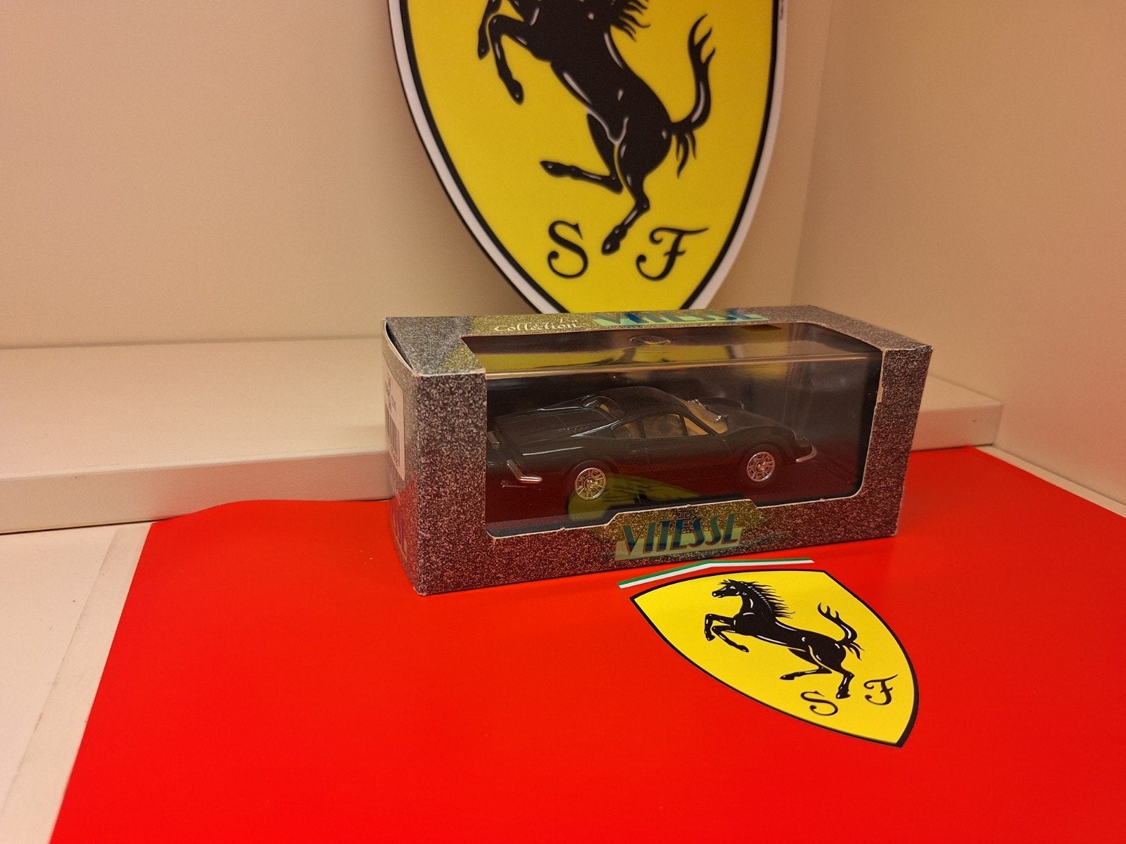 Ferrari Dino Vitesse 1/43, Ophalen of Verzenden, Zo goed als nieuw, Auto, Overige merken