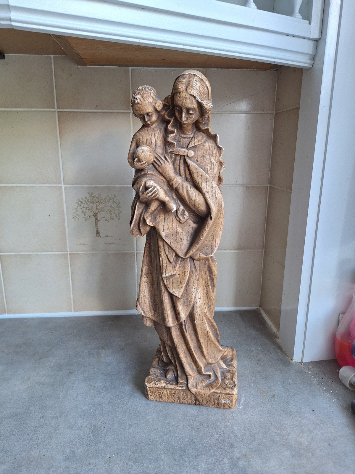 Belle grande statue antique de Marie avec l'enfant (Madonna), Enlèvement, Utilisé