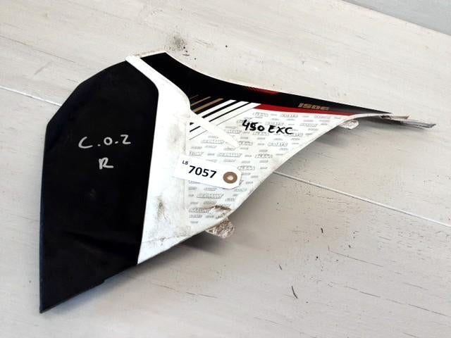 450 EXC 2012 - 2013 KTM Cover Cover onder zadel D1-50565