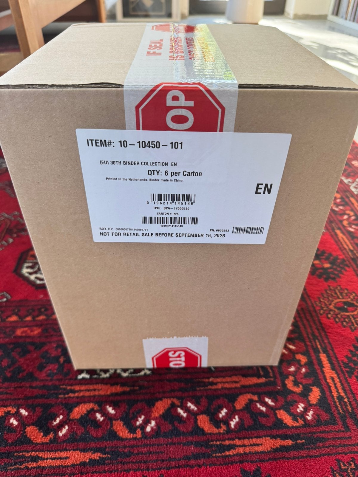 Pokémon 30th anniversary binder collection sealed case, Ophalen of Verzenden, Nieuw