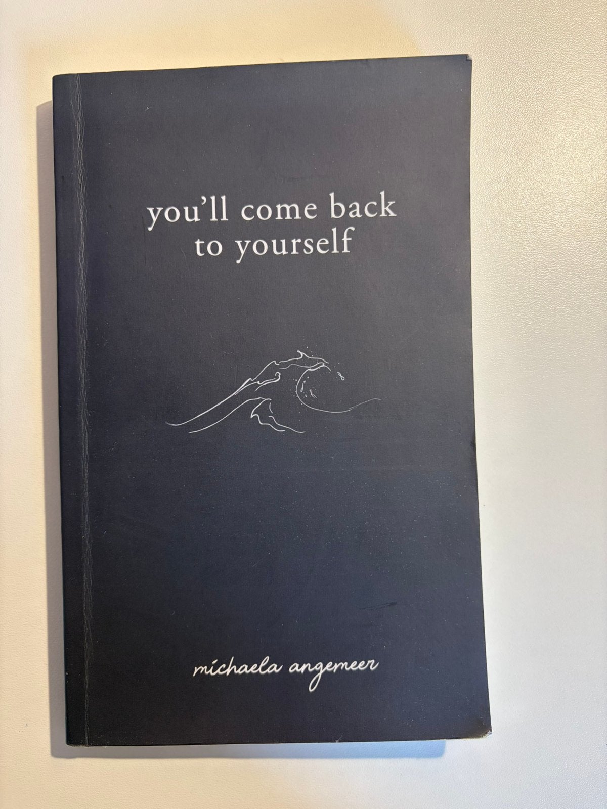 Boek you’ll come back to yourself, Ophalen of Verzenden, Zo goed als nieuw