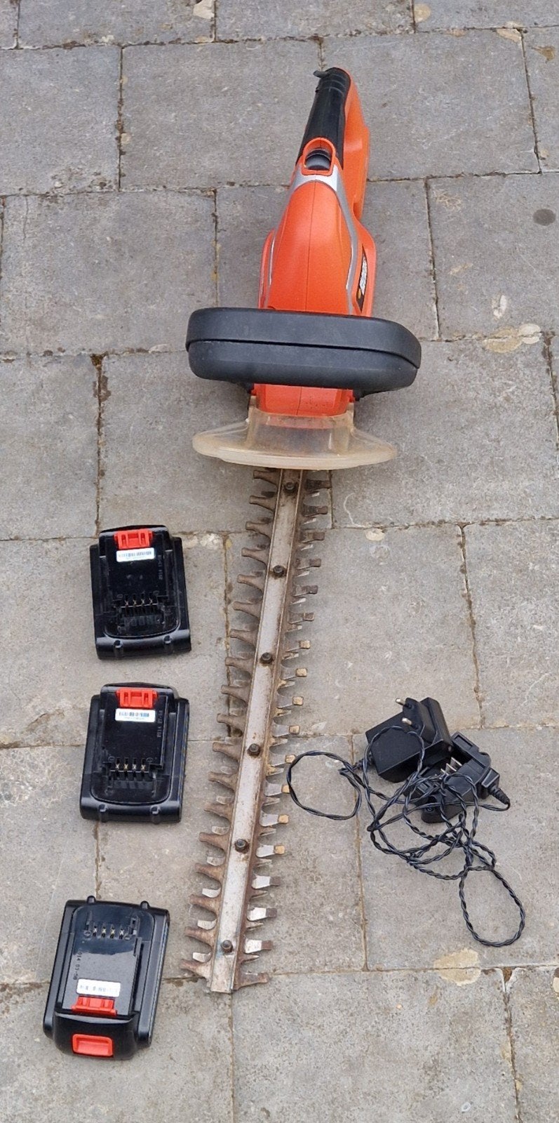 taille haie gtc1845l avec batteries black decker, Jardin & Terrasse, Taille-haies, Enlèvement, Utilisé, Batterie, Black & Decker