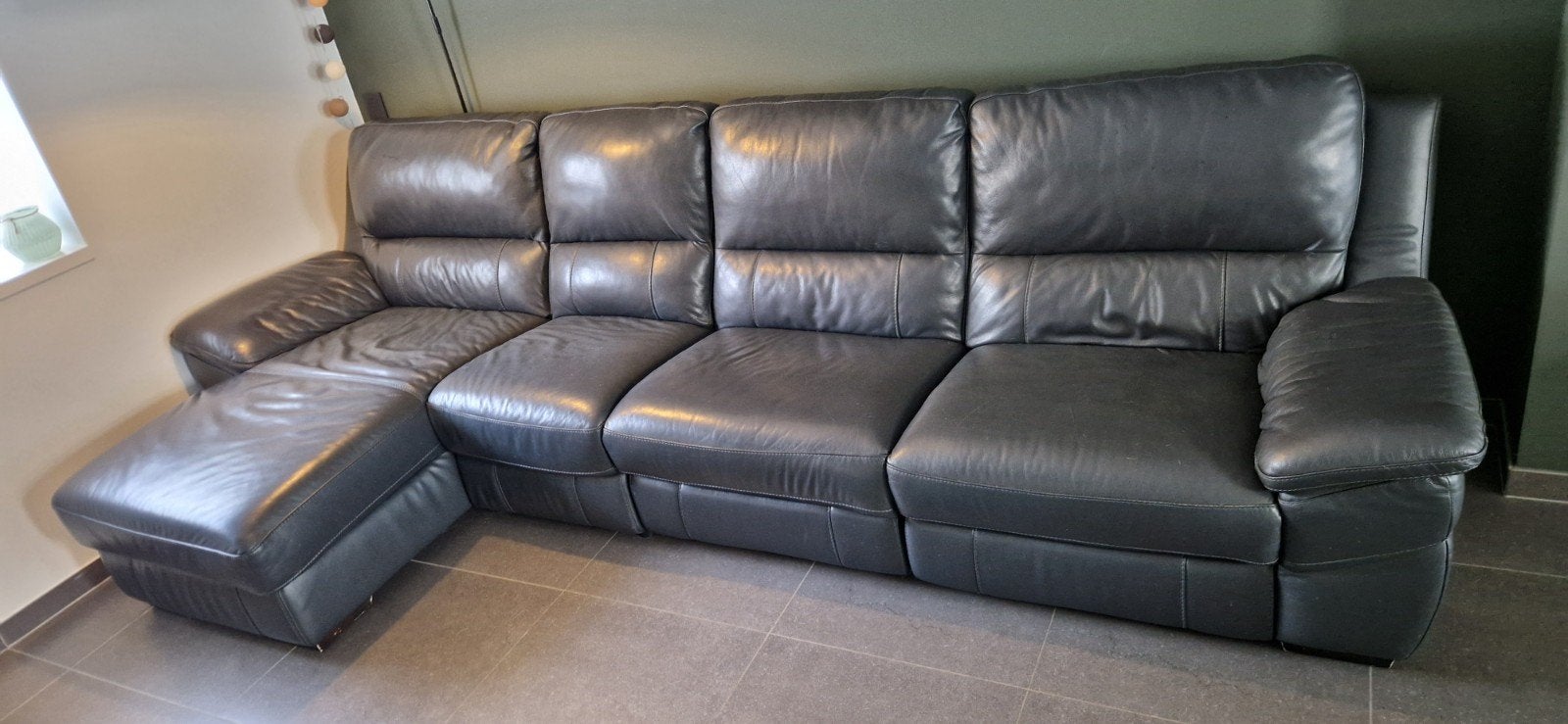 Lederen zetel met 2 relax, Ophalen, Zo goed als nieuw, Leer, Modern