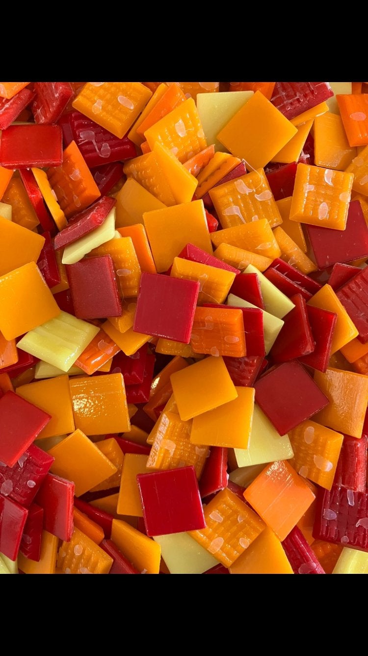 Mozaiek steentjes mix oranje-rood-geel 2x2 cm 500 gram, Hobby en Vrije tijd, Ophalen of Verzenden, Zo goed als nieuw, Geel