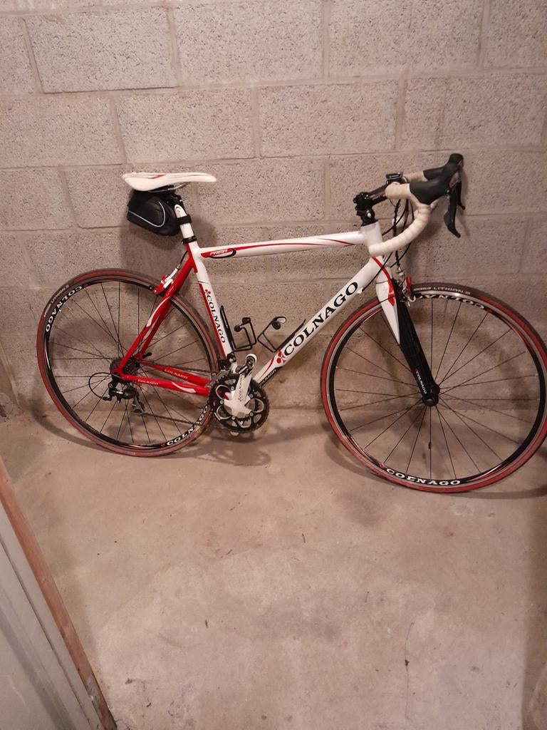 Colnago koersfiets maat 52 beetje verzorging nodig, Fietsen en Brommers, Ophalen
