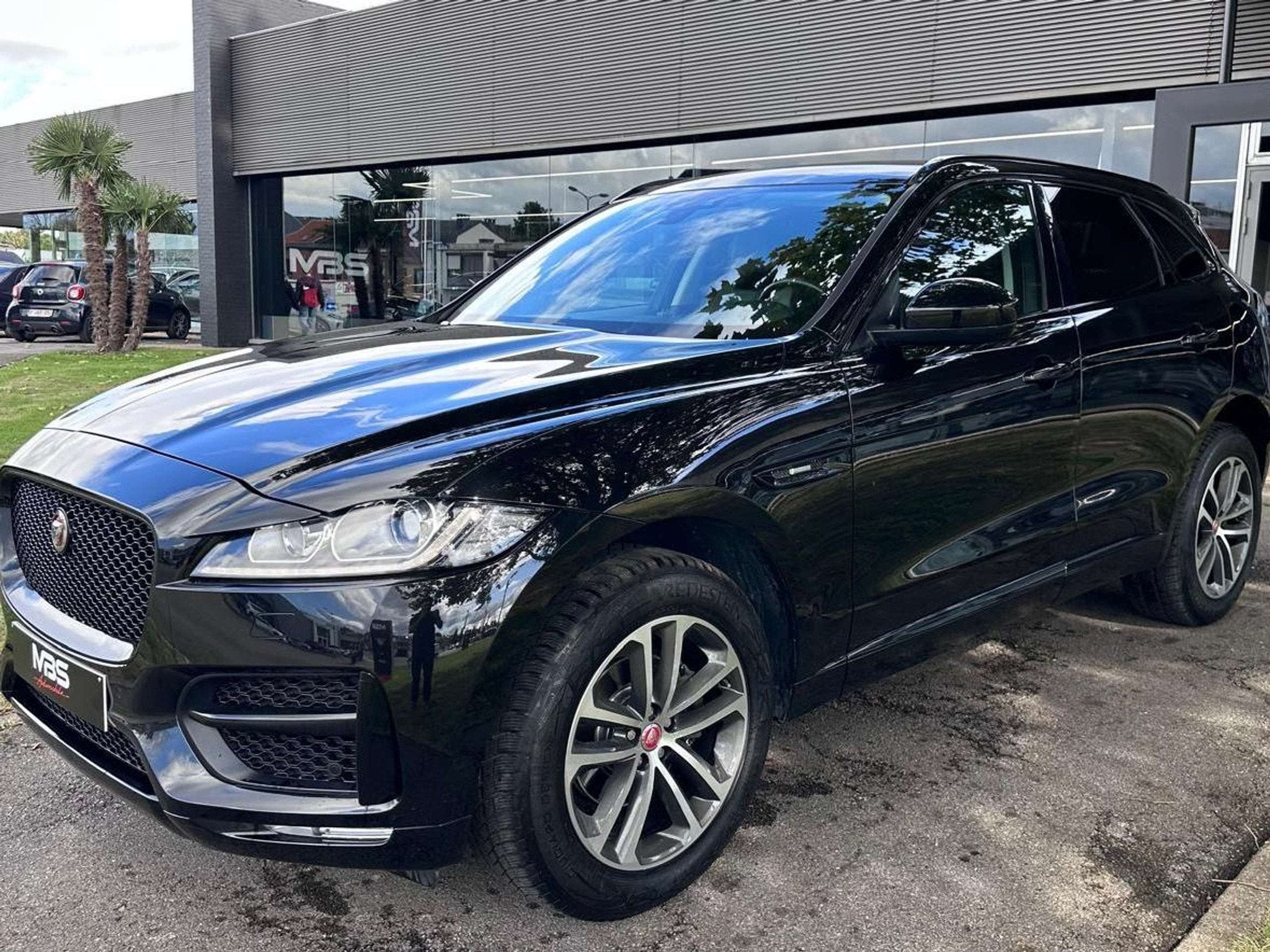 Jaguar F-Pace *2.0* NAVI* CAMERA* CRUISE* LED* (bj 2018), Auto's, 4 cilinders, Zwart, Bedrijf, 5 deurs