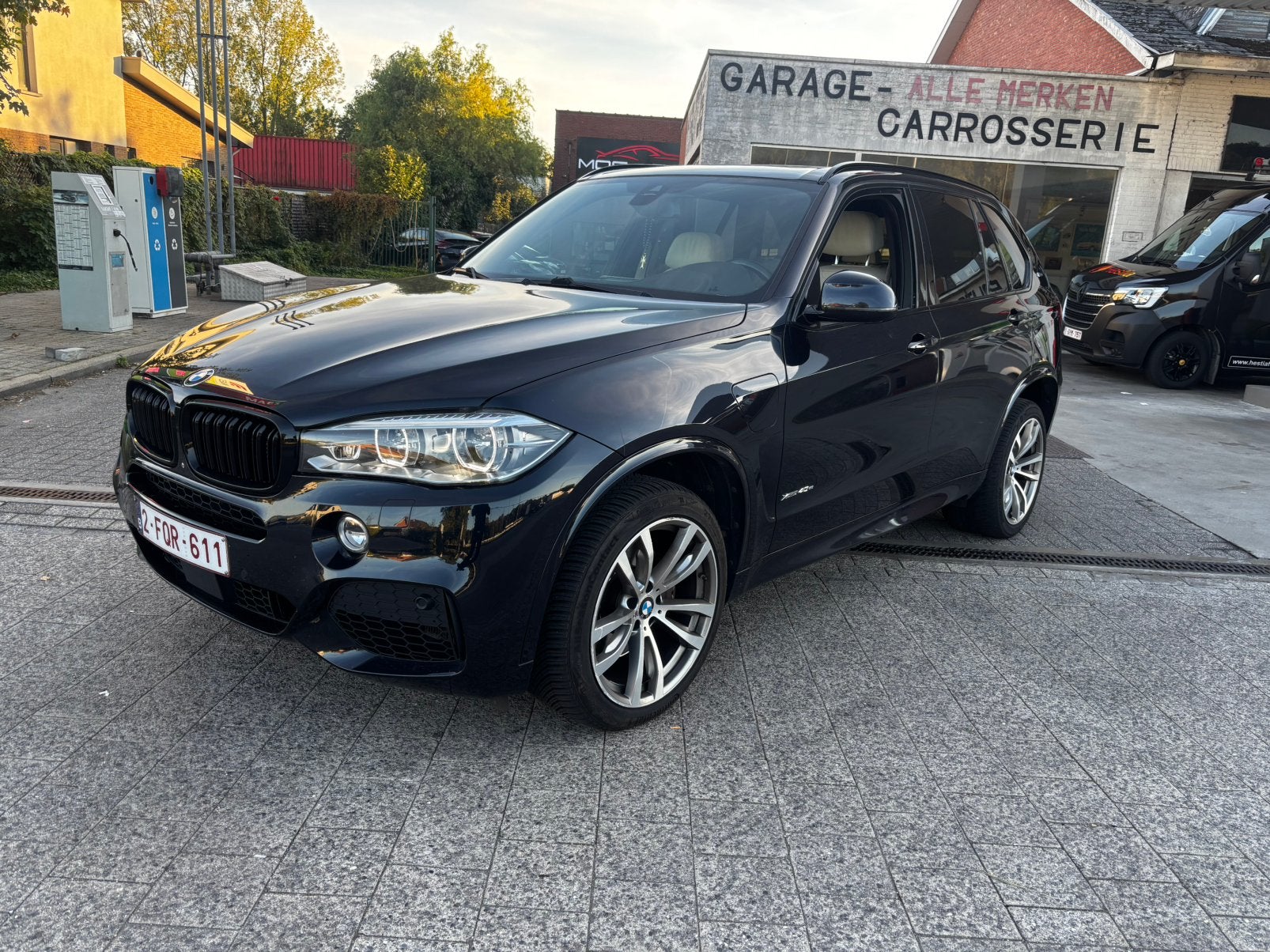 BMW X5 M-PAKKET FULL OPTION, Auto's, Automaat, Dealer onderhouden, 4 cilinders, Blauw