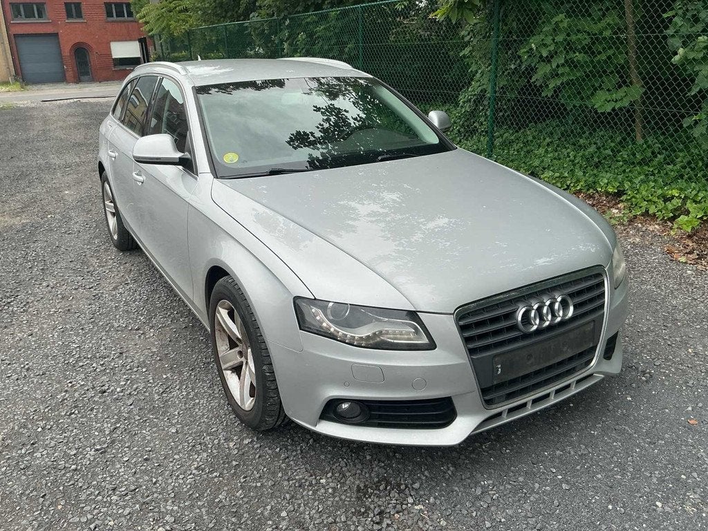2008 Audi A4 B8, Gebruikt, A4, Bedrijf, Handgeschakeld