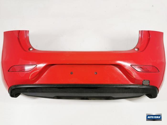 Achterbumper van een Volvo V40 (612), Auto-onderdelen, Gebruikt, -, -, Ophalen of Verzenden