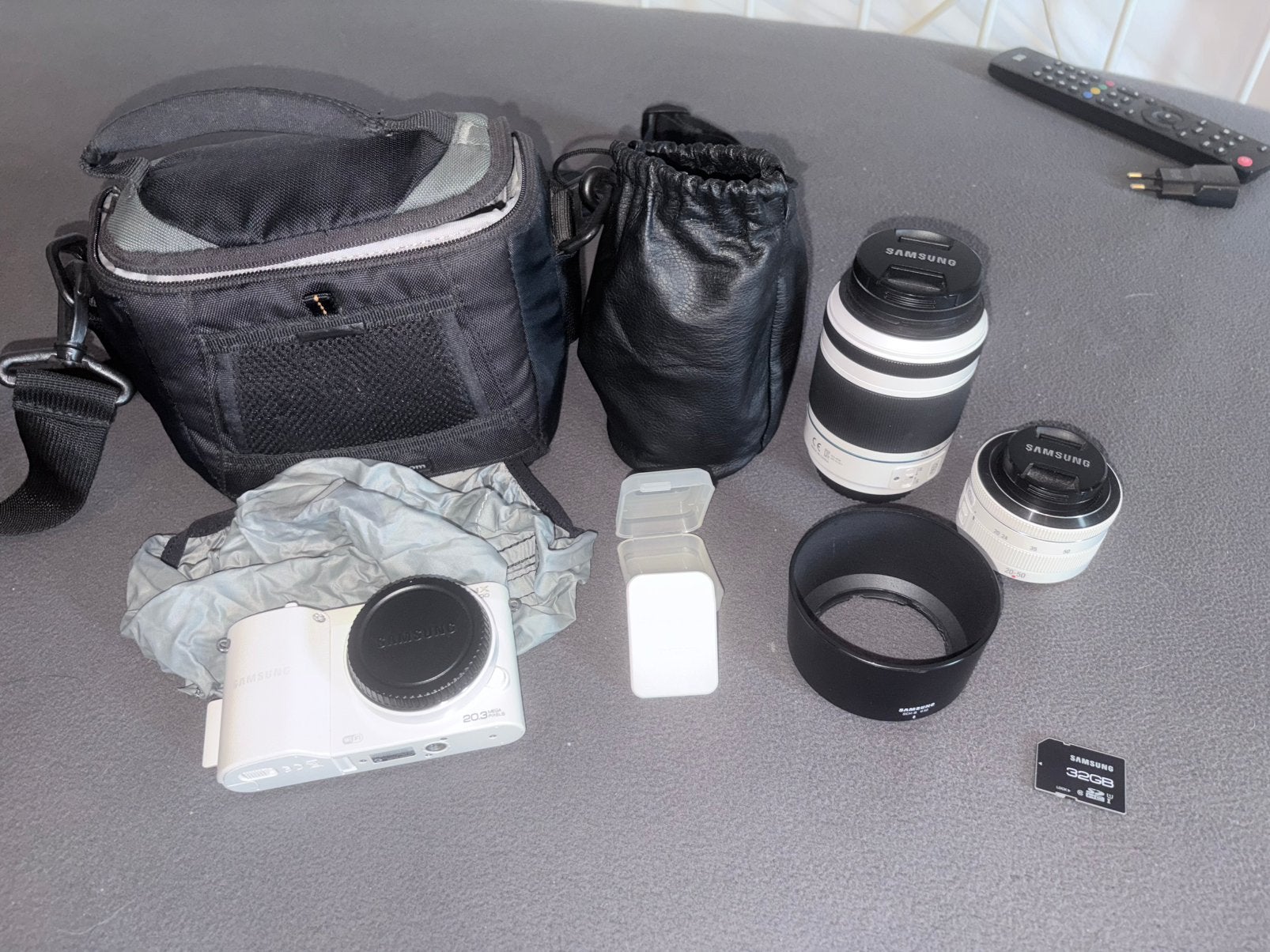 Samsung NX1000 Systeemcamera Set (Wit) – Zonder lader!!, 20 mégapixels, Stabilisation d'image, Comme neuf, Enlèvement