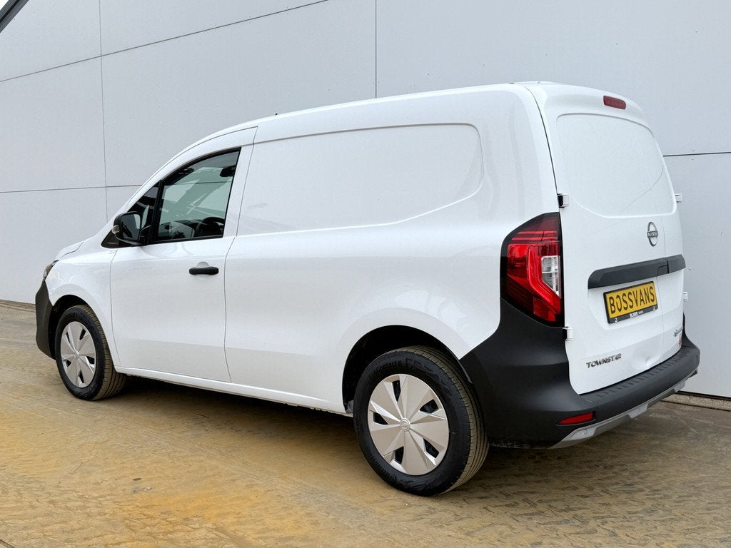 Nissan Townstar EV 45kWh L1 260KM WLTP LED Climate Control C, Auto's, 45 kWh, Gebruikt, Zwart, 260 km