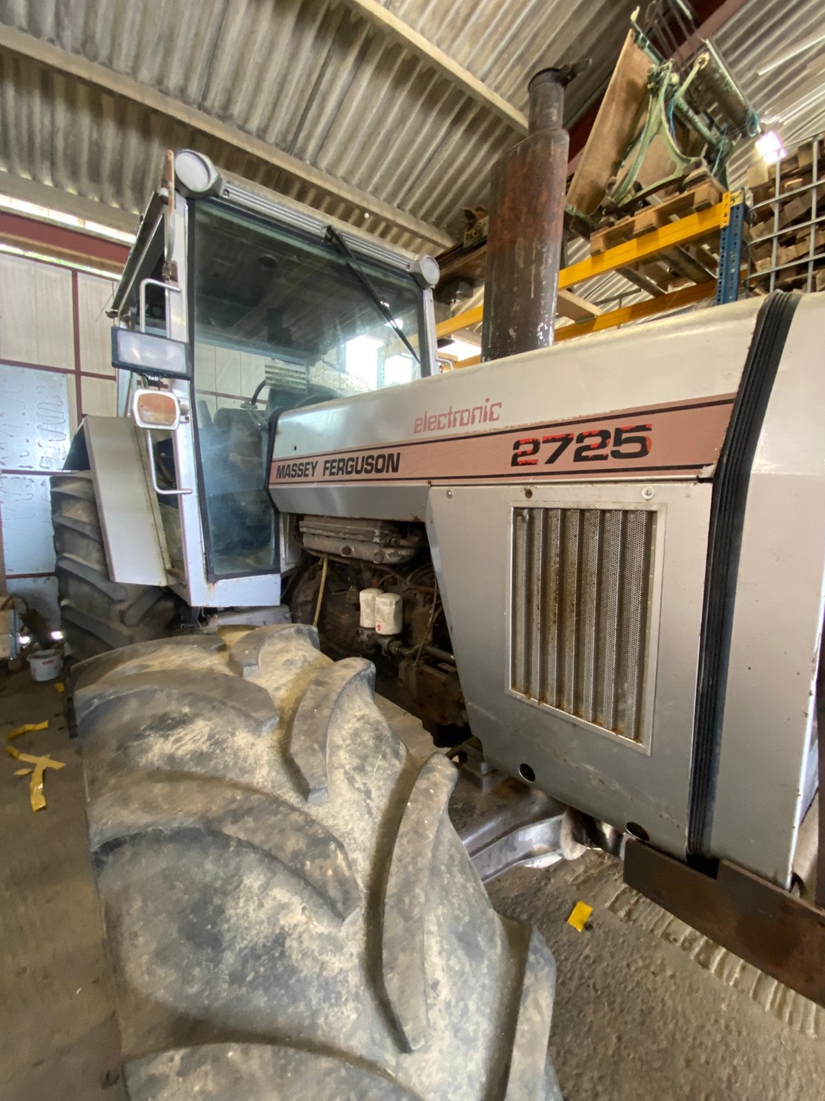 Massey Ferguson 2725 25e verjaardag van het merk, Ophalen, Gebruikt, 120 tot 160 Pk, 7500 tot 10000