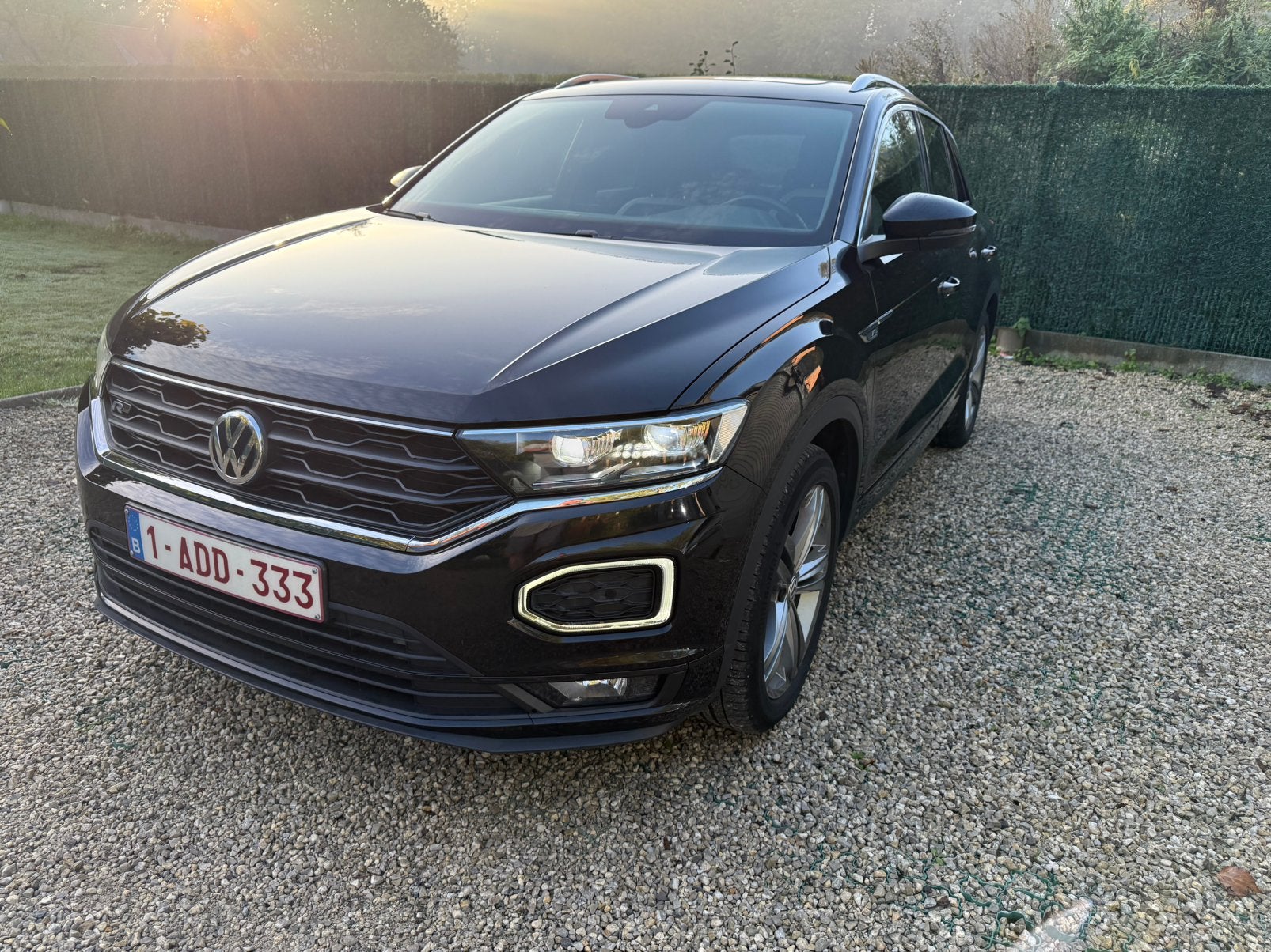 t-roc volkswagen 2l 4 motion R line eerste eigenaar, Auto's, Automaat, 4 deurs, Zwart, 4 cilinders