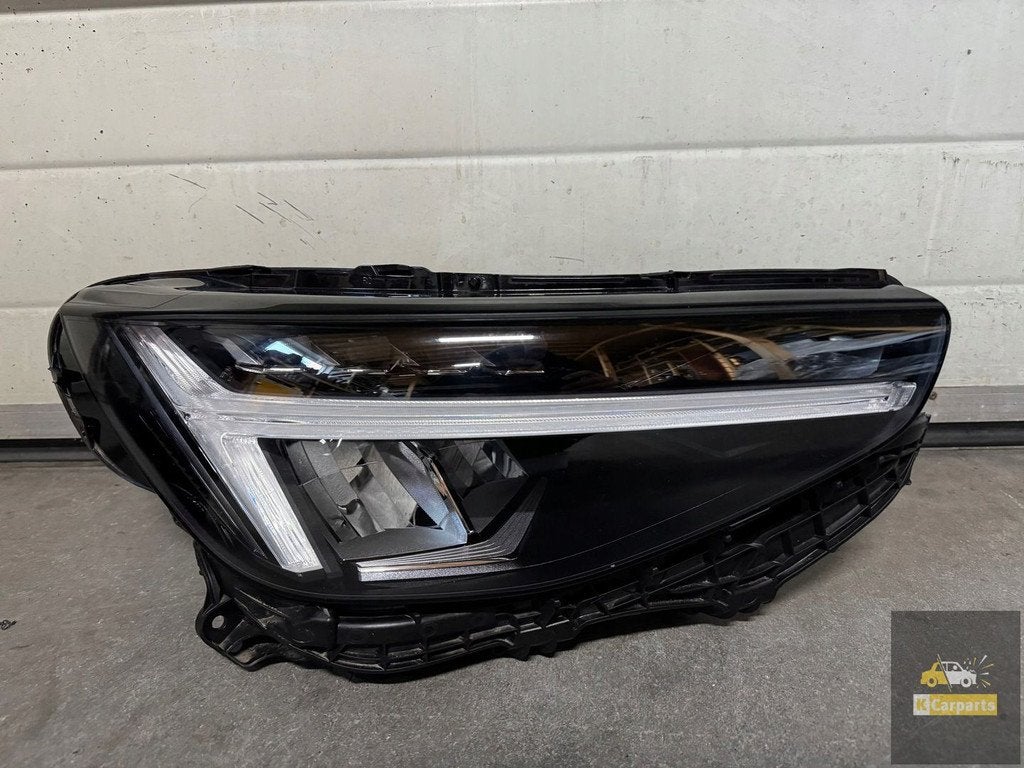 Phare avant droit LED Volvo XC40 BASE LIFT 32338909, Gunnar Engellaus vag 8
405 31  Gothenburg, SE, Info@volvocars.com, Volvo Car Corporation