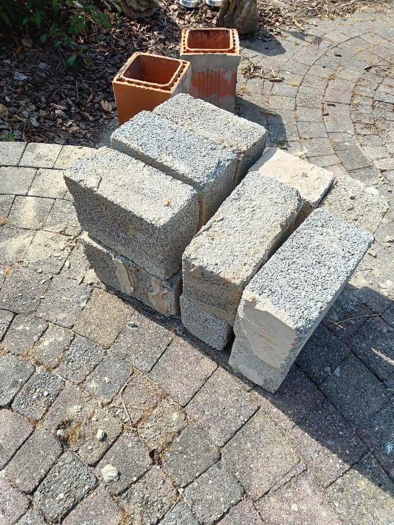 Betonstenen (Assestenen), Doe-het-zelf en Bouw, Metselstenen, Ophalen, Gebruikt, Overige typen