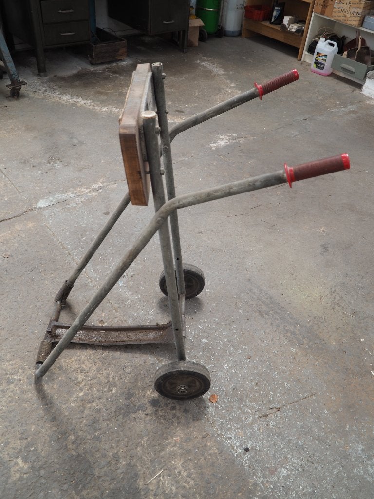 Chariot porte-moteur hors-bord, Enlèvement, Utilisé, Métal, Matériel de bricolage