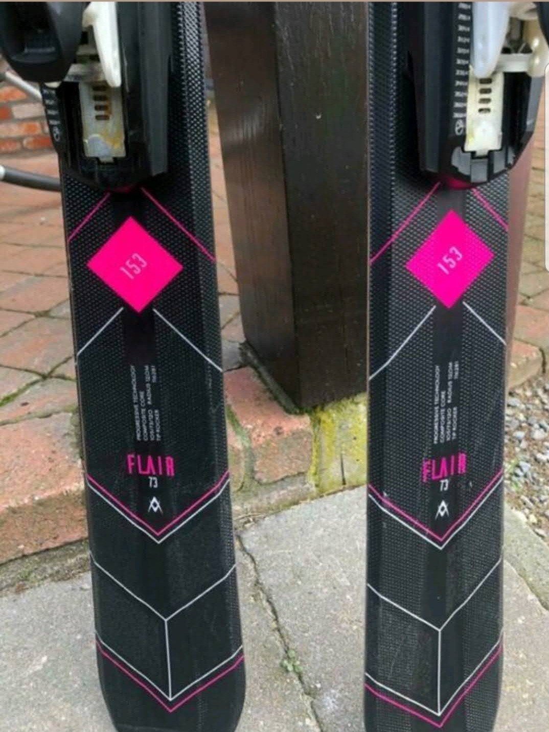 Aussi bons que les nouveaux skis Völkl Flair 73 pour femmes, Autres marques, Skis, Comme neuf, 140 à 160 cm