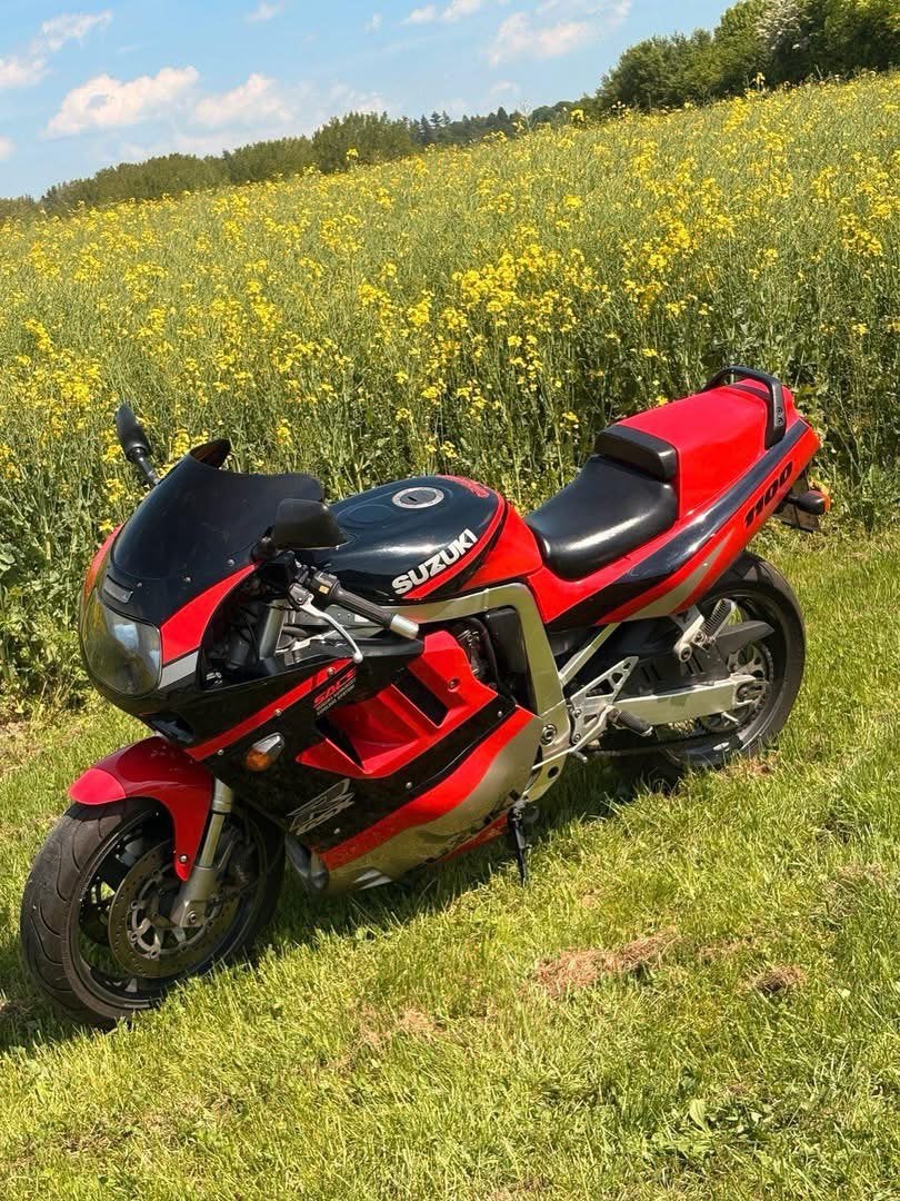 Suzuki 1100 gsxr 1991, Motos, Particulier