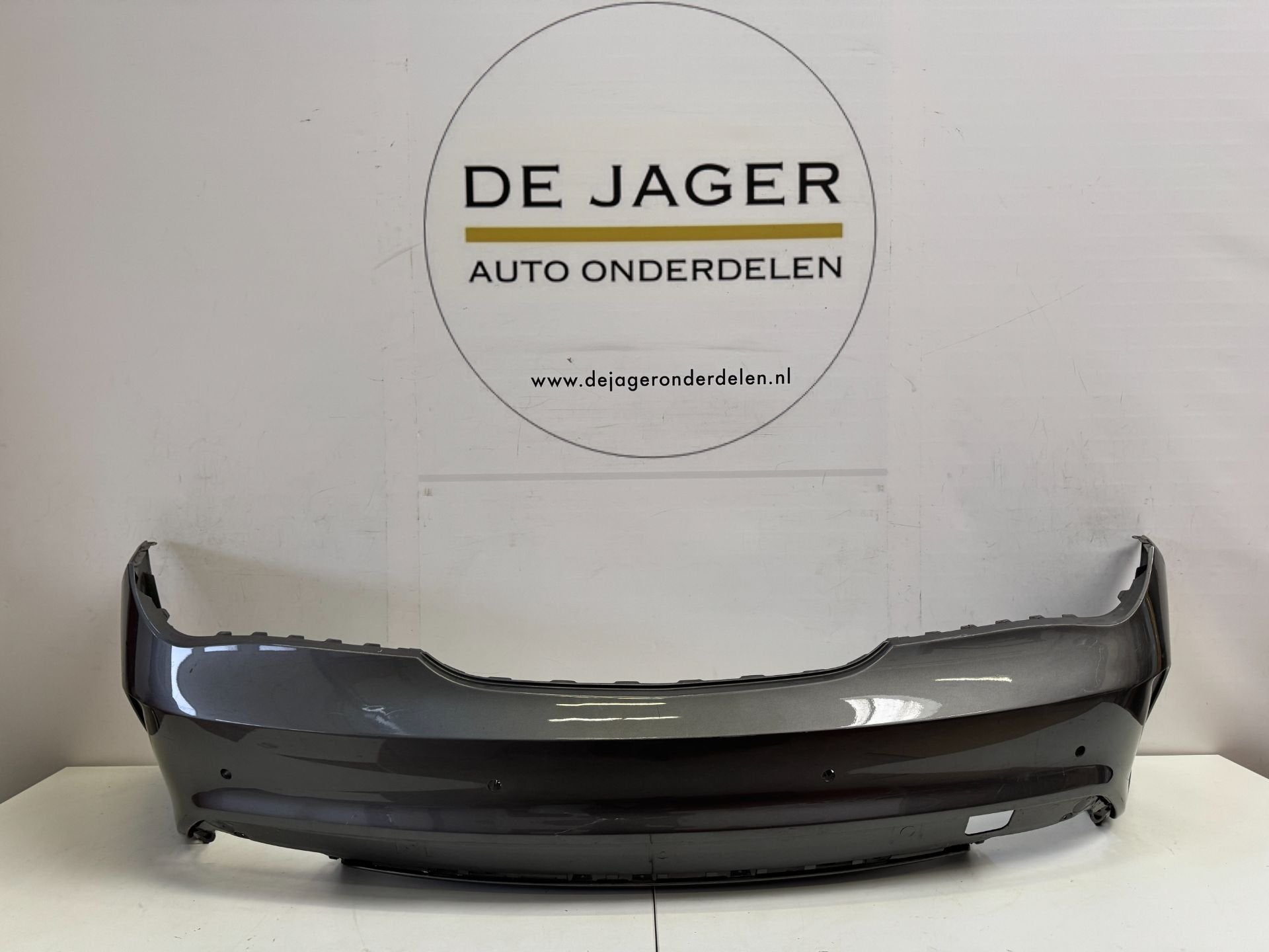 CLA W117 AMG FACELIFT PARE-CHOCS ARRI RE A1178851525, Pare-chocs, Mercedes-Benz, Utilisé, Mercedesstrasse 120
70372  Stuttgart, DE