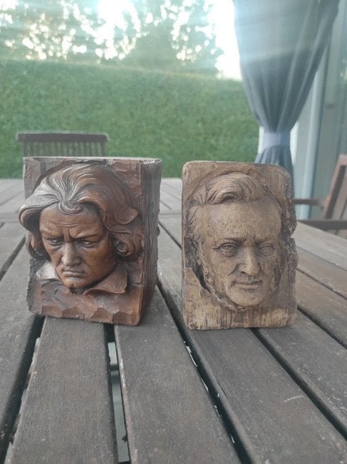 Boekensteunen hout lijkend met gezicht bruin ceracast, Antiek en Kunst, Antiek | Woonaccessoires, Ophalen