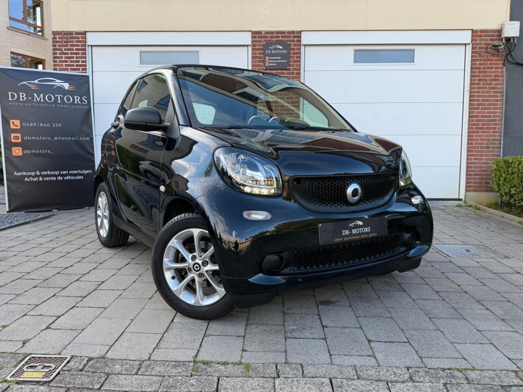 Smart Fortwo DCT Automaat 1.0i 08/2018 26.500km (71pk), Auto's, Smart, Automaat, Euro 6, Bedrijf, ForTwo